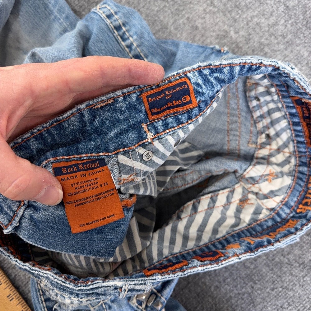 Rock Revival Jeans Men 31x32 Paul Boot Cut Bootleg Flap Pocket Distressed Studs - Picture 11 of 13